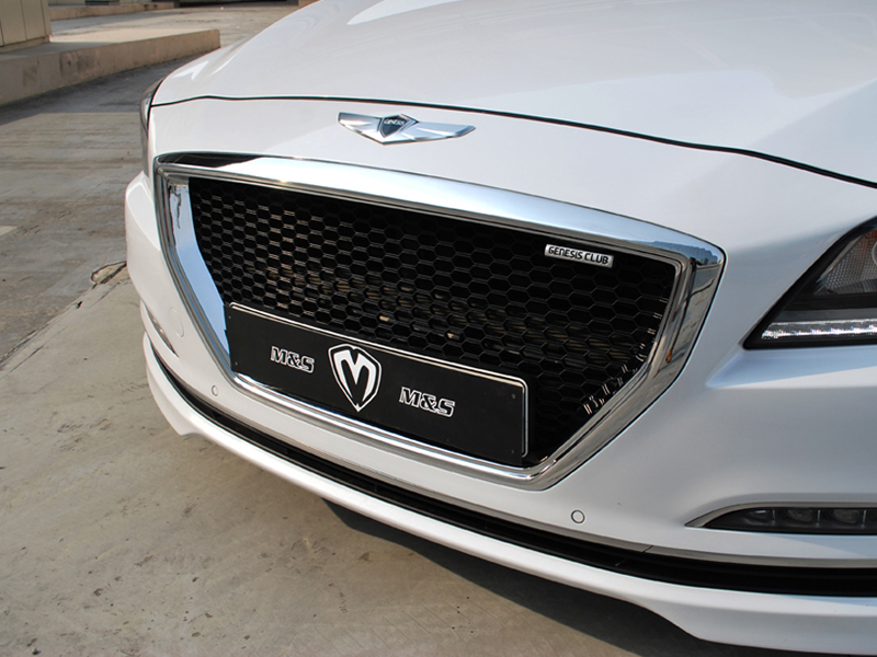 M&S Chrome Front Grill (DH)